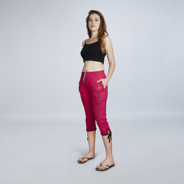 Era Women’s Red Capri With Typography